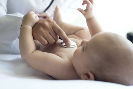 Boutons De Bebe Problemes De Peau Du Nourrisson Doctissimo